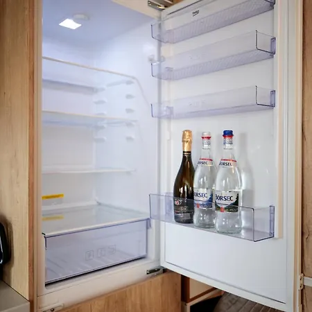 Apartment Stylish - Parking And Balcony Cluj-Napoca