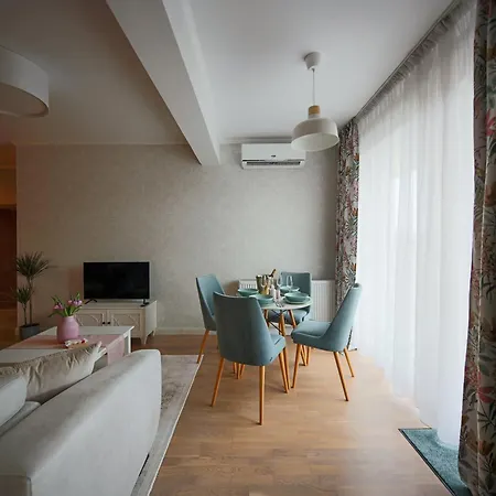 Apartment Stylish - Parking And Balcony Cluj-Napoca